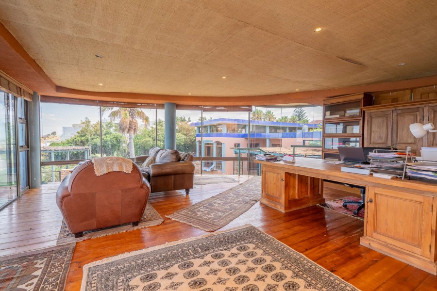 4 Bedroom Property for Sale in Gordons Bay Western Cape